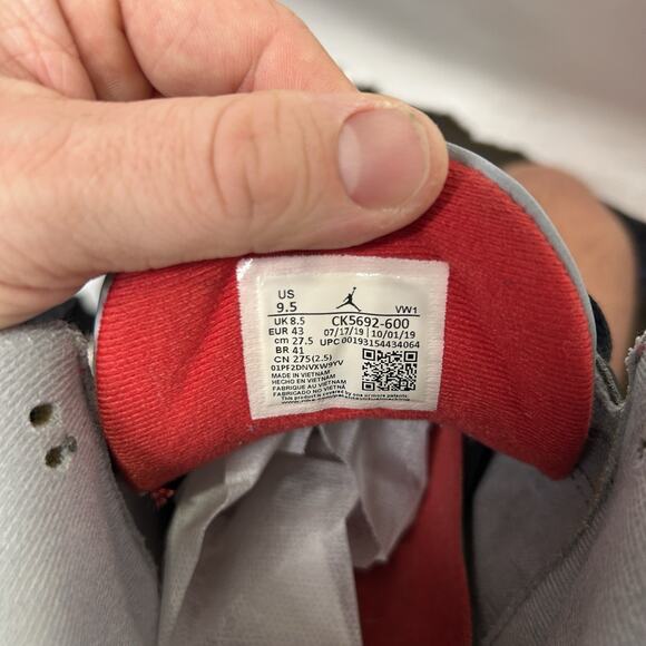 Nike Air Jordan 3 Retro SE “Unite/Red Black” main image 8